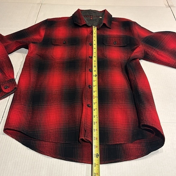 Woolrich plaid black and red button down t shirt w 2 front pockets 100% cotton - Picture 4 of 10